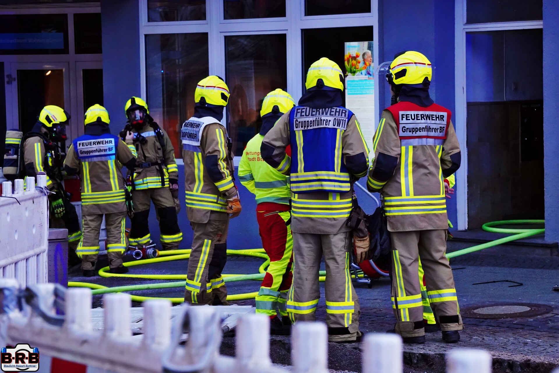 Kellerbrand am Pferdemarkt: Eine Person mit Verdacht auf Rauchgasvergiftung im Krankenhaus