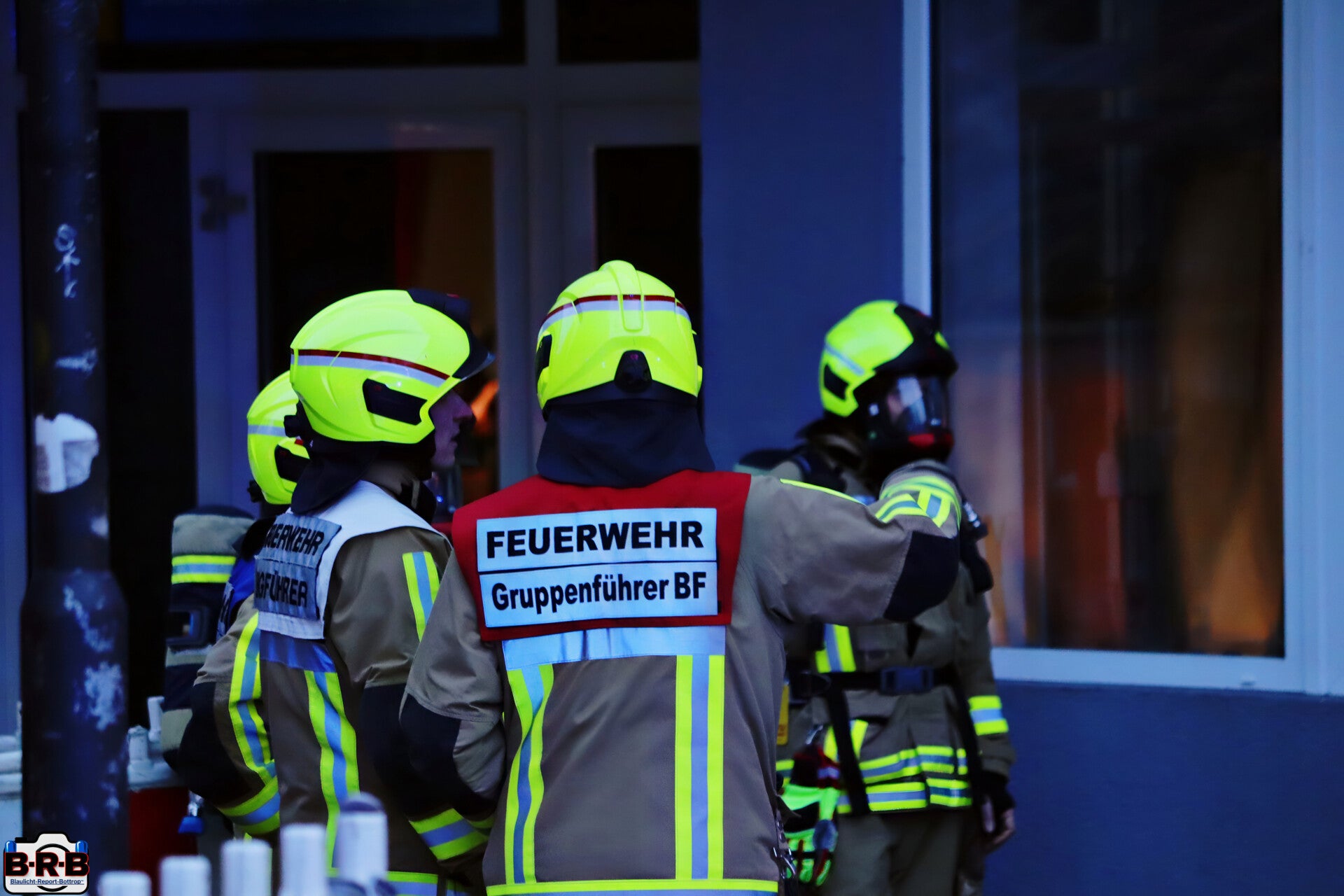 Kellerbrand am Pferdemarkt: Eine Person mit Verdacht auf Rauchgasvergiftung im Krankenhaus