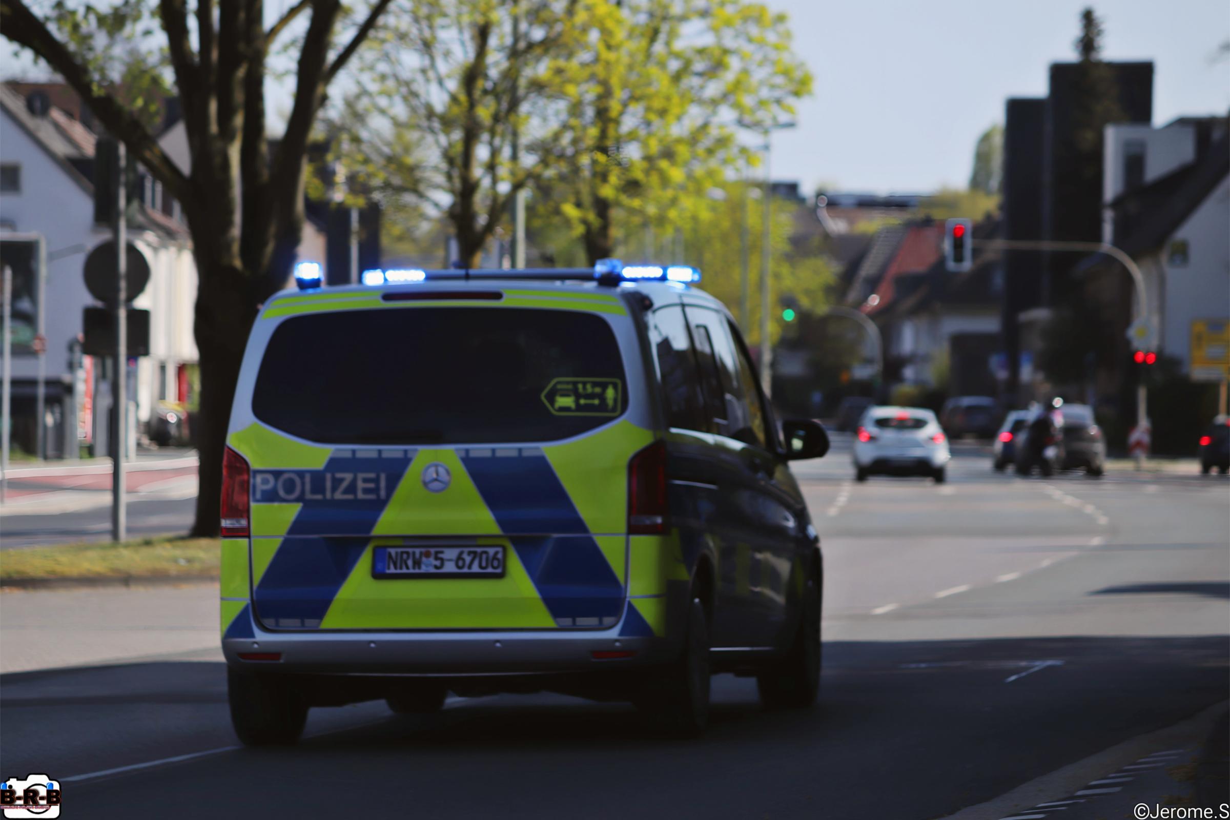 Gladbecker Straße: Polizei nimmt mutmaßlichen Einbrecher fest