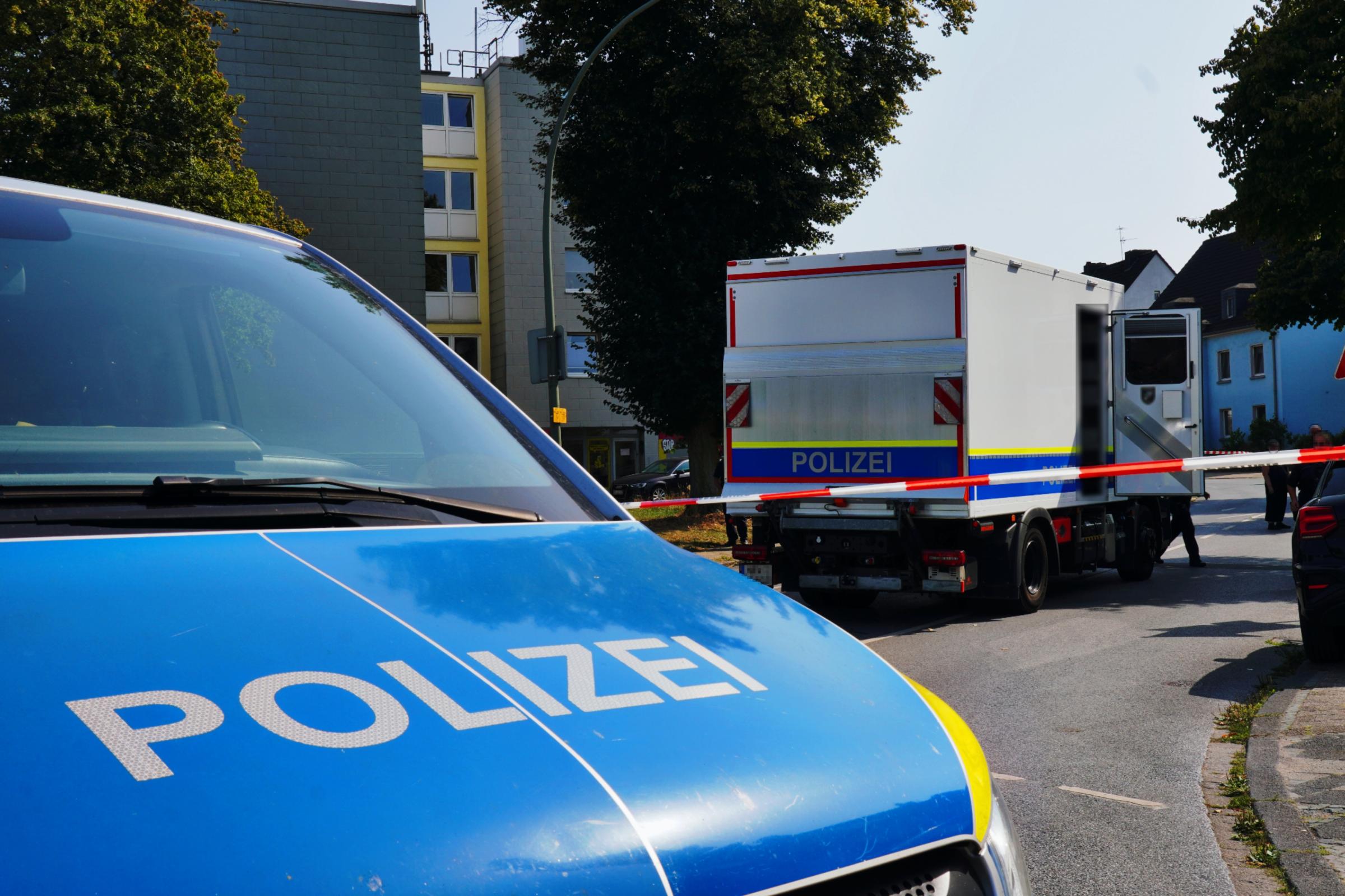 Osterfelder Straße: Verdächtiger Fund beschäftigt Polizei und LKA-Spezialisten