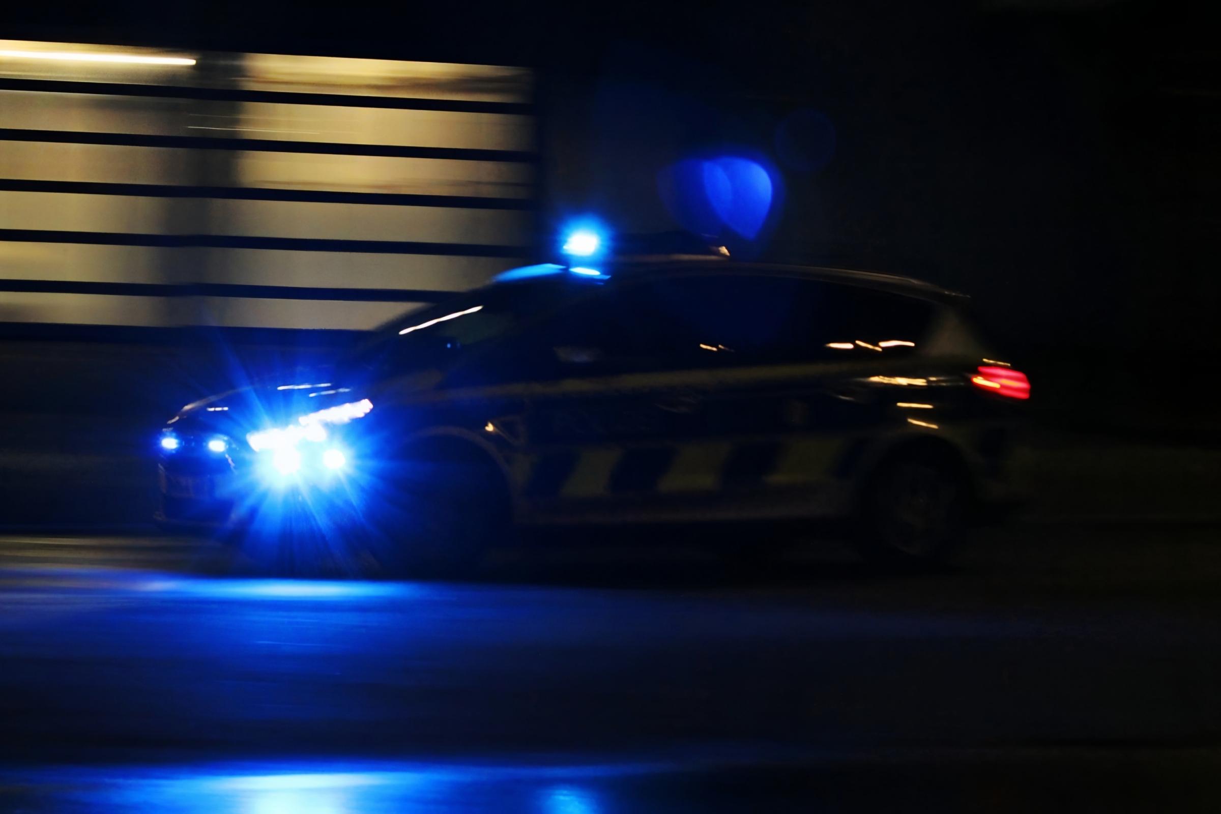 Max-Schwarze-Weg: Bewohner bemerkt verdächtigen Mann – Minuten später wird in sein Haus eingebrochen