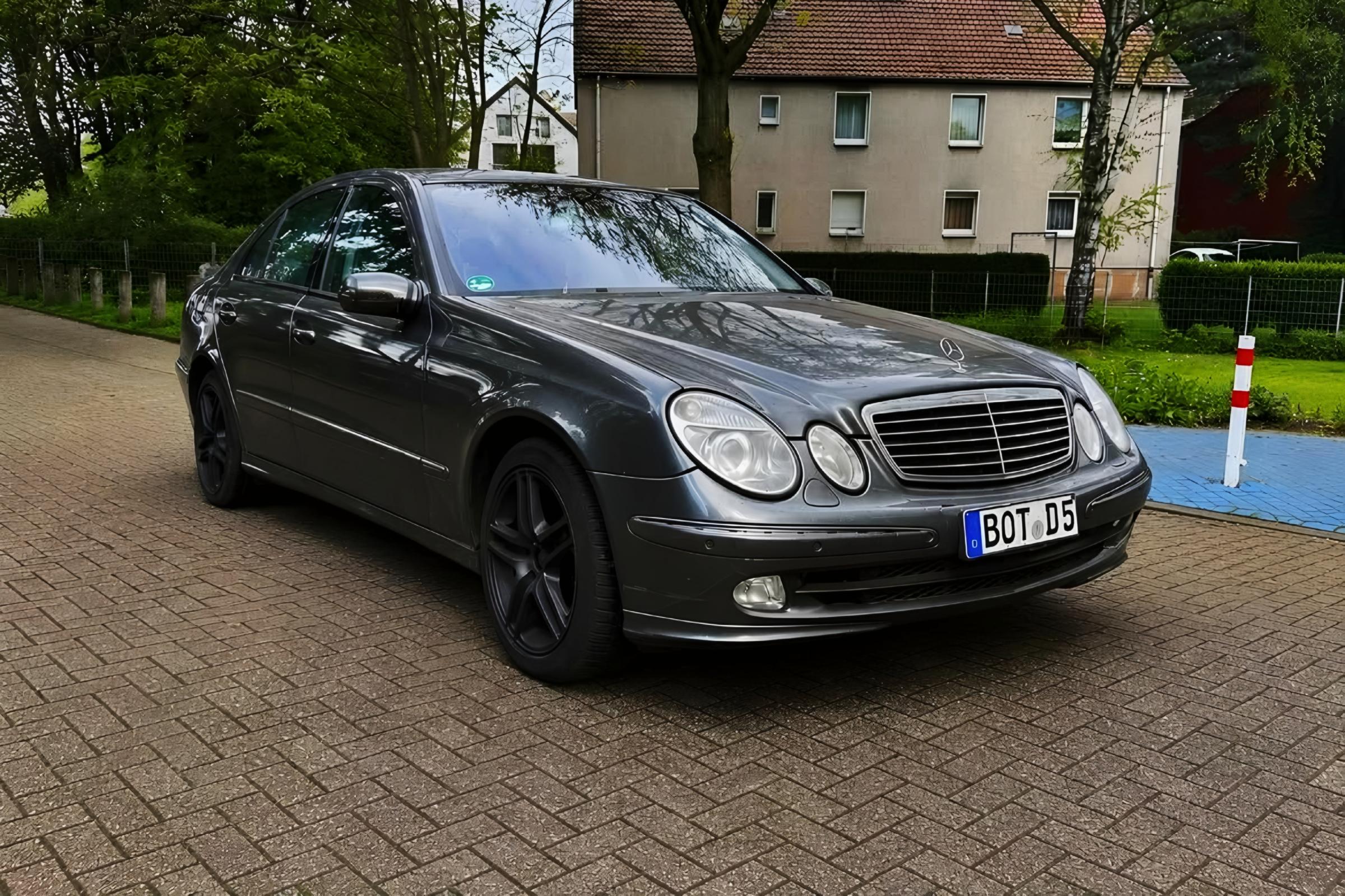 Mercedes spurlos verschwunden – Polizei setzt auf Hinweise aus der Bevölkerung
